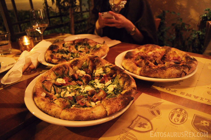 pizzeria-mozza-pizzas.jpg